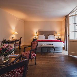 Prestige Room Queen Bed or Twin Beds